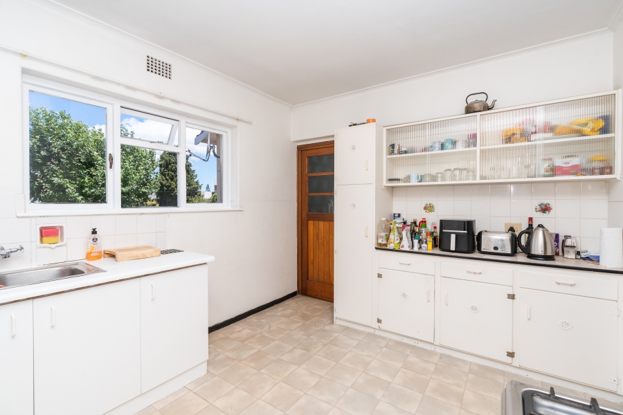 2 Bedroom Property for Sale in Pinelands Western Cape